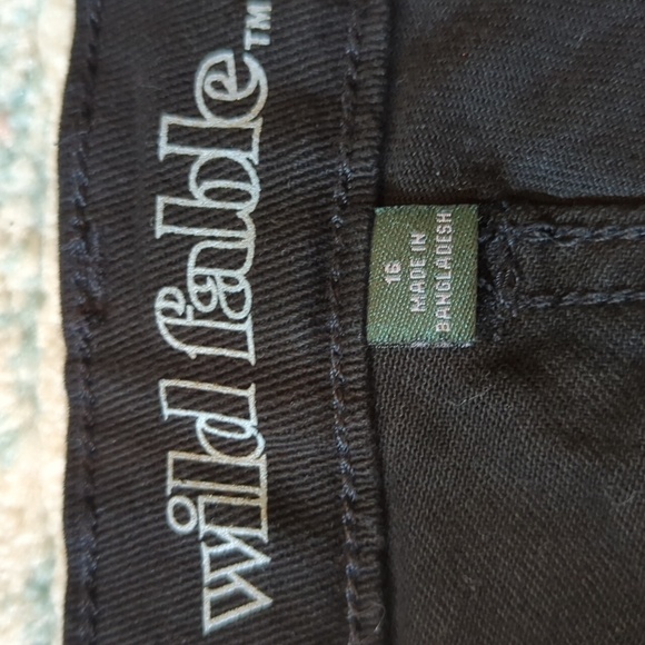 Wild fable high rise bike shorts denim black distressed Size 16 Bermuda - Picture 6 of 10